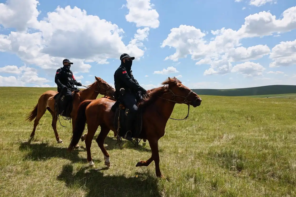 第二届内蒙古呼伦贝尔大草原文化旅游节开幕