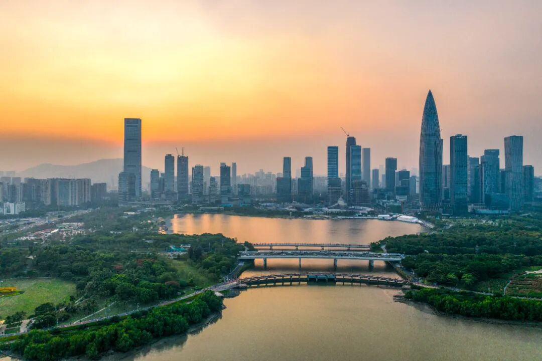 深圳好玩又免费的景点推荐，深圳必去的6个免费景点，地铁直达！