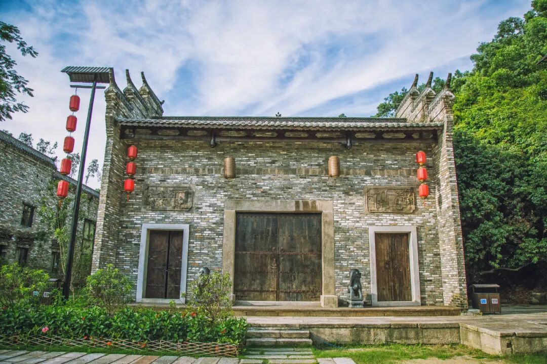 深圳好玩又免费的景点推荐，深圳必去的6个免费景点，地铁直达！