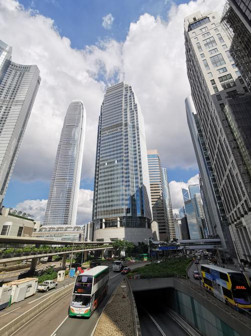 大行评级丨花旗：维持国泰航空“沽售”评级，中国出境旅游增长疲软