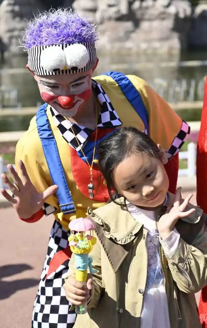 99元不限次畅玩！清明假，富华游乐园“花花世界”等你来撒欢