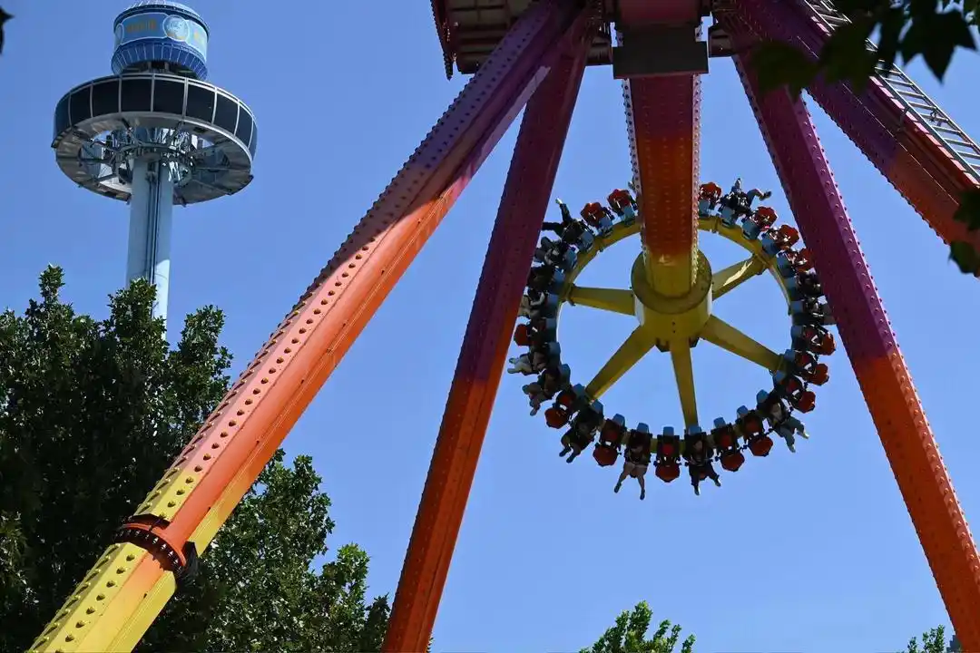 99元不限次畅玩！清明假，富华游乐园“花花世界”等你来撒欢