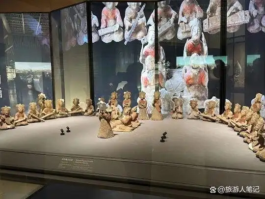 全世界也只有西安,在飞机场建一座博物馆,你脚下踩的这片土地,两千年前就埋着宝贝
