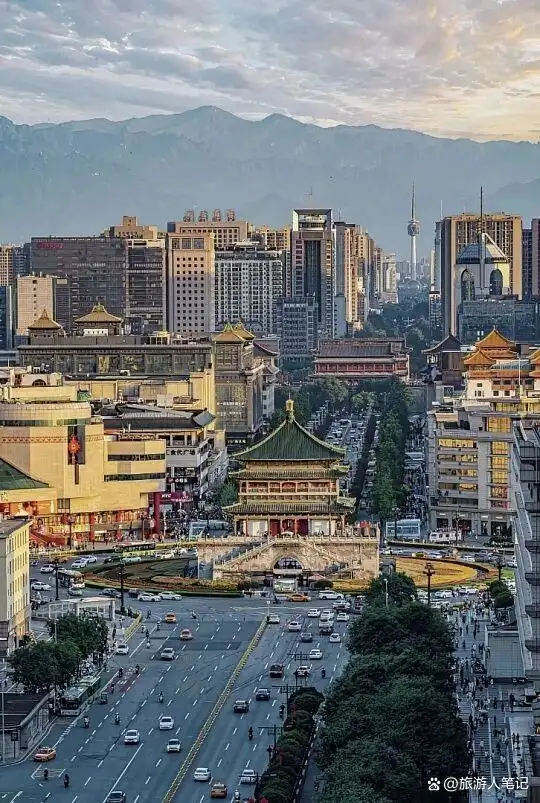 最受外国人欢迎的中国十大城市，带你看懂老外眼中的宝藏中国，看看这些地方凭什么让老外来了不想走