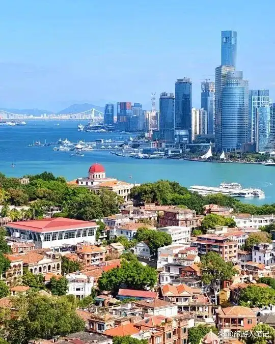 最受外国人欢迎的中国十大城市，带你看懂老外眼中的宝藏中国，看看这些地方凭什么让老外来了不想走