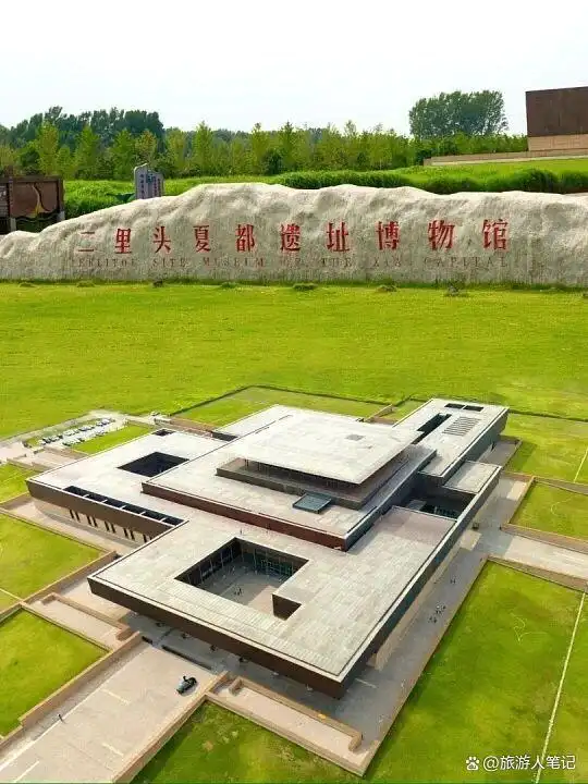 十三朝古都,10个能让你真正读懂洛阳的地方,五千年的故事,就藏在那些石窟里、寺庙中、博物馆的展柜内