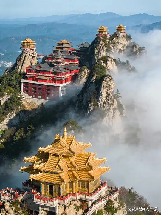 十三朝古都,10个能让你真正读懂洛阳的地方,五千年的故事,就藏在那些石窟里、寺庙中、博物馆的展柜内