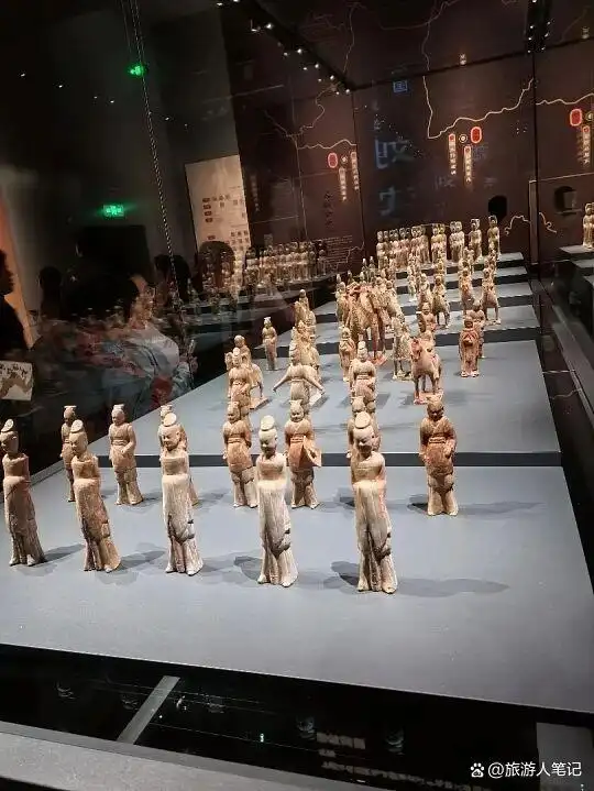 十三朝古都,10个能让你真正读懂洛阳的地方,五千年的故事,就藏在那些石窟里、寺庙中、博物馆的展柜内