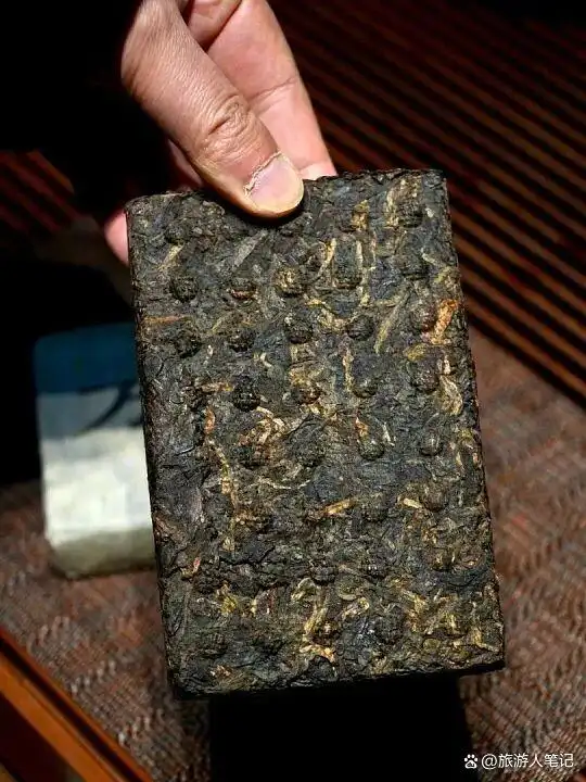 呼和浩特真正的地道，就藏在那十样你非尝不可的小吃里，吃一口，就能懂这座城