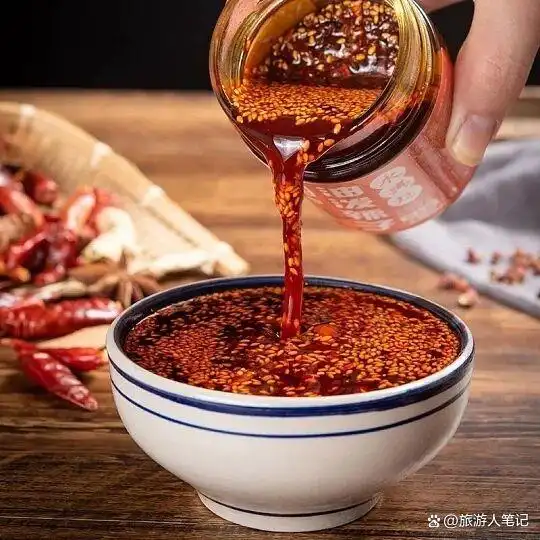 呼和浩特真正的地道，就藏在那十样你非尝不可的小吃里，吃一口，就能懂这座城