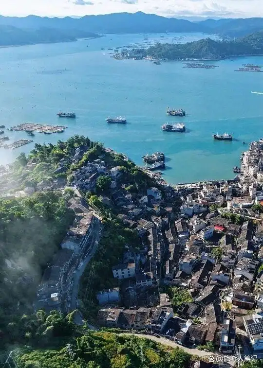 中国最宜居的沿海小城，究竟在哪？是气候？是物价？是医疗？是交通？还是那份“说不清为什么，就是觉得舒服”的感觉？