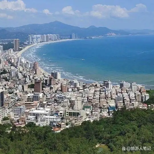 中国最宜居的沿海小城，究竟在哪？是气候？是物价？是医疗？是交通？还是那份“说不清为什么，就是觉得舒服”的感觉？