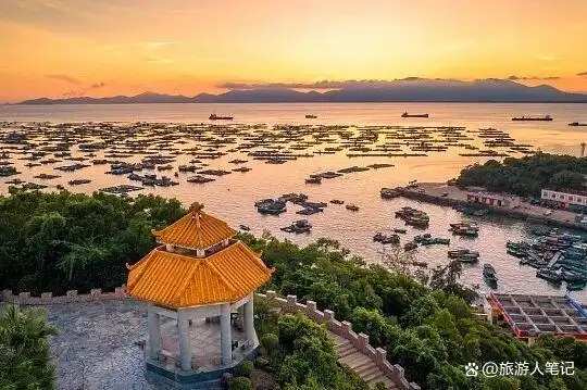 中国最宜居的沿海小城，究竟在哪？是气候？是物价？是医疗？是交通？还是那份“说不清为什么，就是觉得舒服”的感觉？