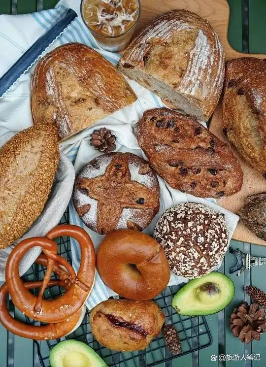为啥德国被称美食荒漠？不是没好吃的，看完德国人的一日三餐，是德国人不想在吃上花时间