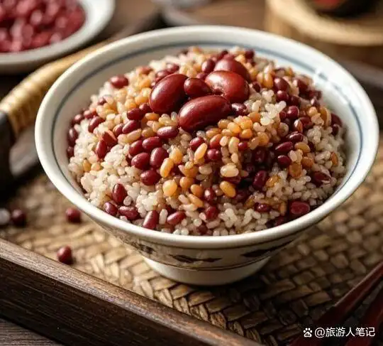 伊朗美食的7大秘密，吃一口伊朗，我就懂了，7种让你念念不忘的波斯味道