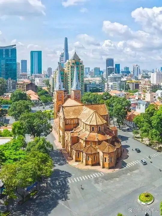 越南人一直以为胡志明市是小上海，直到亲自去了一趟，才发现错得离谱这事儿