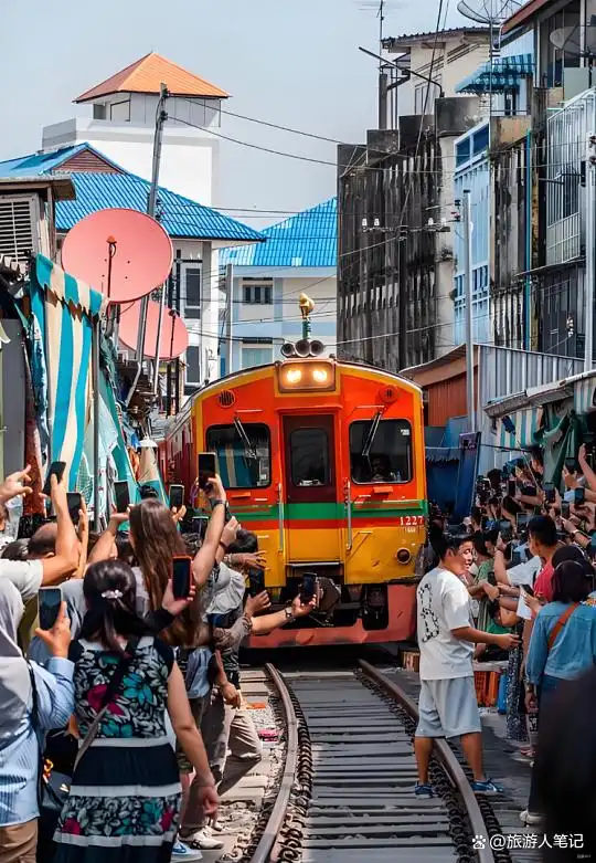 泰国8大街头，不去等于白来！本地人私藏清单，好吃好玩全在这