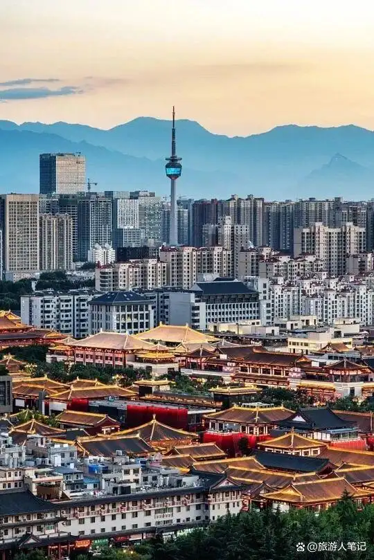 陕西的简称明明是“秦”,为啥车牌上偏偏写个“陕”?这个冷知识,90%的本地人都不知道,真相出乎意料!