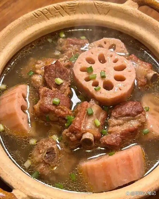 武汉的十种小吃味道,一部江湖,每一种食物背后,都站着这座城市百年来风风火火的魂