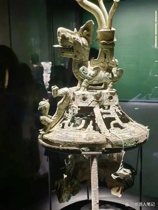 三星堆根本不是外星文明，但它比外星文明更颠覆你的认知，有人说是史前高科技，有人说是西方文明传来的