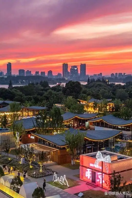 十大火炉城市更新！到底哪些城市才算真正的火炉，不止重庆武汉，夏天旅游千万别盲目冲