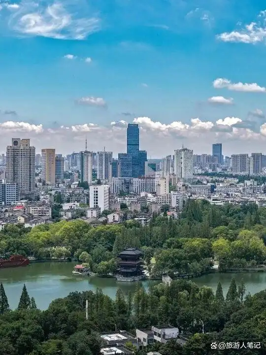 十大火炉城市更新！到底哪些城市才算真正的火炉，不止重庆武汉，夏天旅游千万别盲目冲