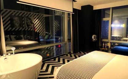 1.2万一晚的酒店，都是谁在住？