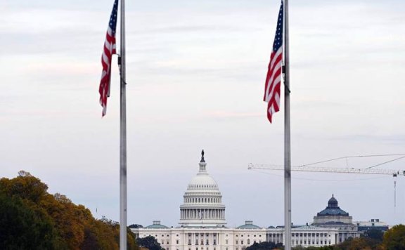 英国一评论员因批以言论在美被吊销签证并逮捕