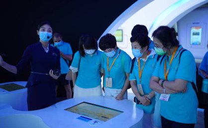 谭俊荣冀澳门与葡萄牙共同开拓“一程多站”旅游