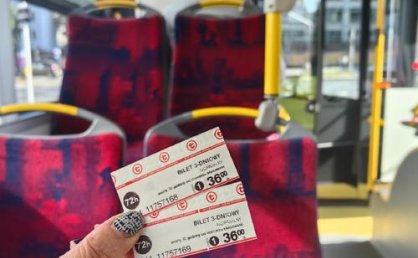 华沙的汽车票如何购买？