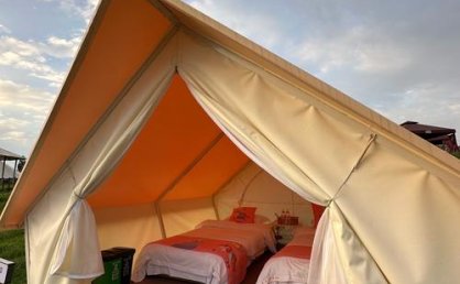 不住酒店住民宿搭帐篷 国庆长假“反向旅游”成潮流