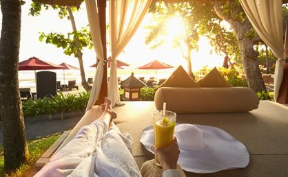 春节出境跟团游产品搜索量猛涨6倍，明年暑期或迎出入境高峰