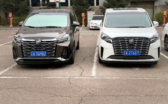 别克GL8 租车费用是多少