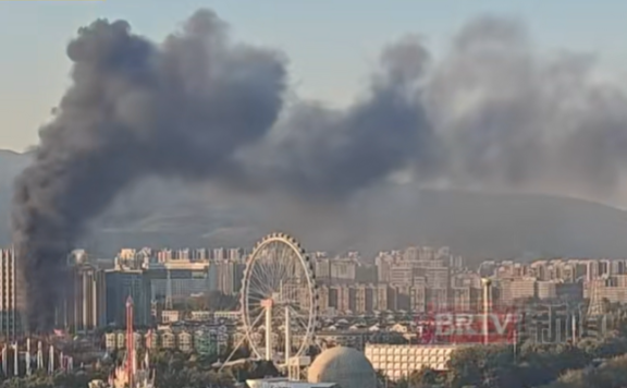 北京知名游乐园起火，最新通报