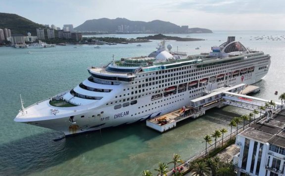 三亚海关保障国际邮轮多点挂靠航线通航