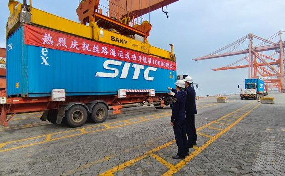 厦门港国际邮轮药品供应提速