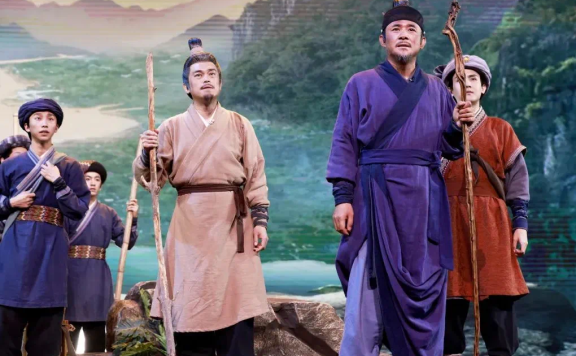 中国旅游日因他而设，重温《游嵩山日记》能读出什么？