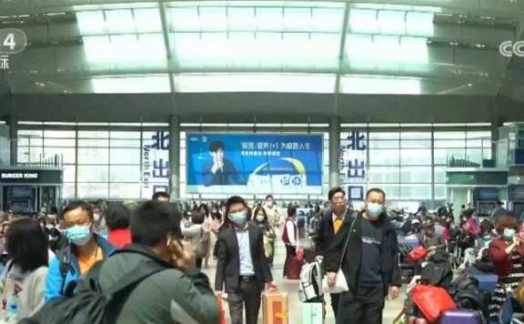 旅游市场渐入常态化发展新轨道 网红景点将流量转化为“游量”