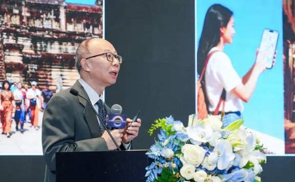 华为手机出境服务全新升级，重新定义旅行体验