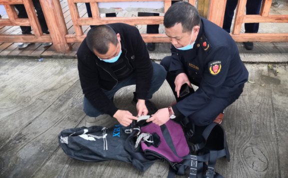 云南省丽江市古城区市场监管局筑牢岁末年初市场“安全网”