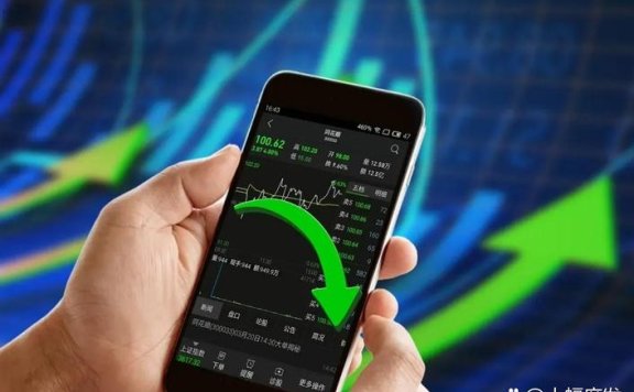 感知日照丨从Labubu爆火到股价暴跌的双面镜