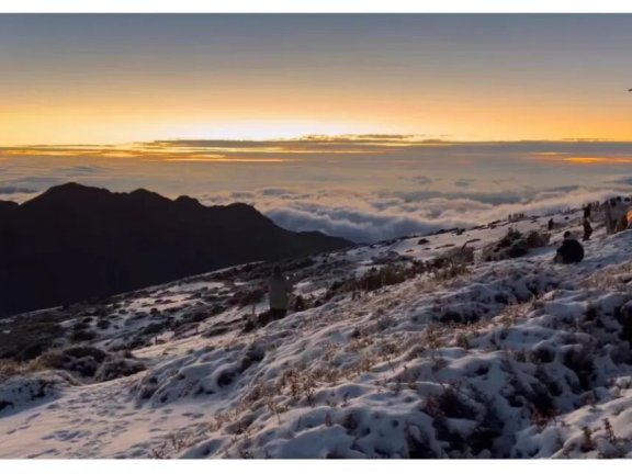昆明一网红景点，周末将开放夜间登山