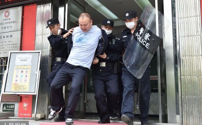 零陵公安跨省协作抓获租车诈骗案网上逃犯