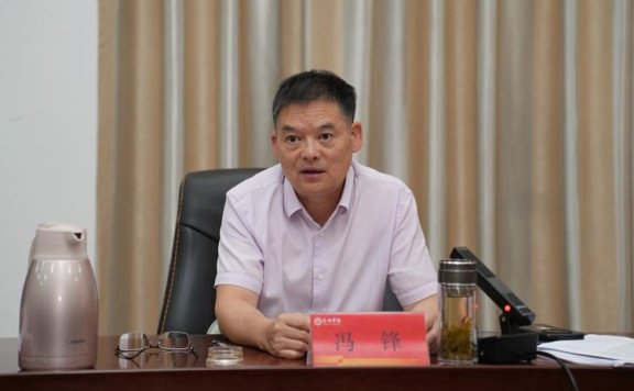 王恒来参加省政协十三届四次会议分组讨论时指出 真抓实干 创新突破 为奋力谱写中国式现代化黄山篇……