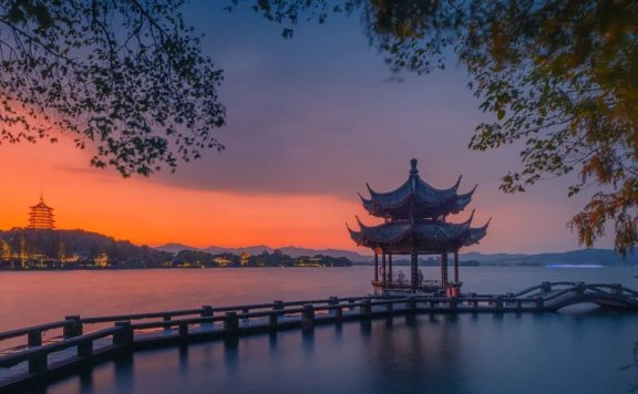 别骂景区收门票了！景区收费不是坑人，是给风景留条活路